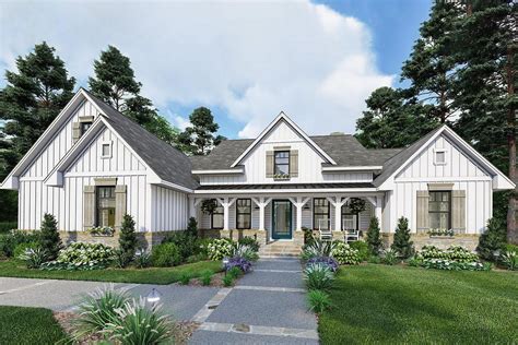 zillow farmhouse